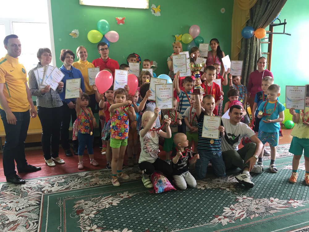 Сотрудники НЦЗПИ поздравили воспитанников социально-педагогического центра Борисовского района