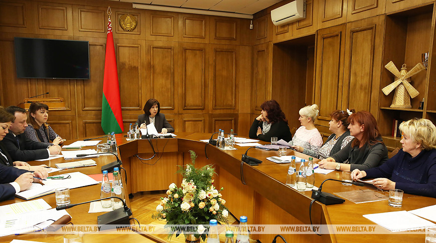 Глава Администрации Президента Наталья Кочанова встретилась с матерями осужденных по ст. 328 Уголовного кодекса