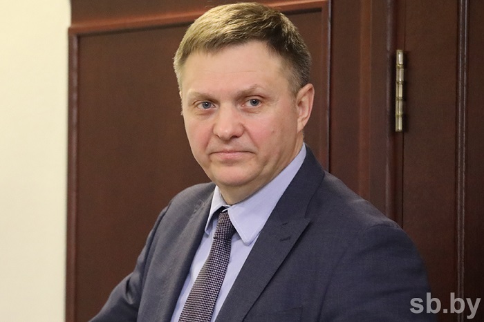 Александр Червяков, Министр экономики