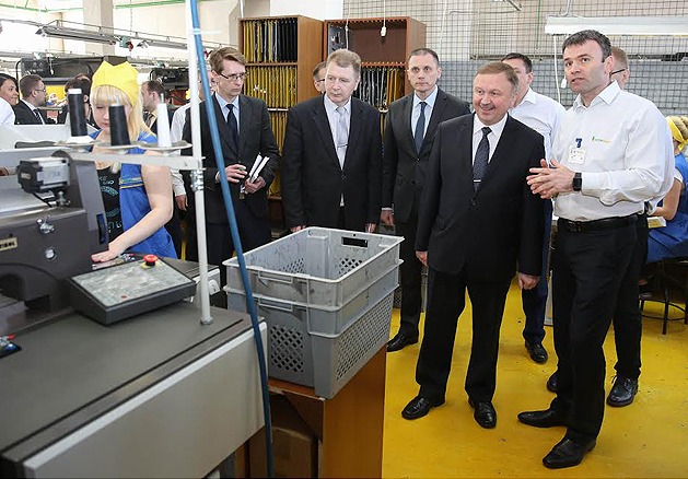 Андрей Кобяков посетил промышленные предприятия в Бобруйске