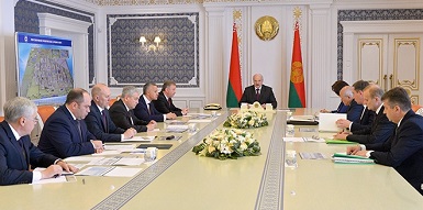 Президент Беларуси Александр Лукашенко провел совещание о перспективах развития ОАО «Гродно Азот»