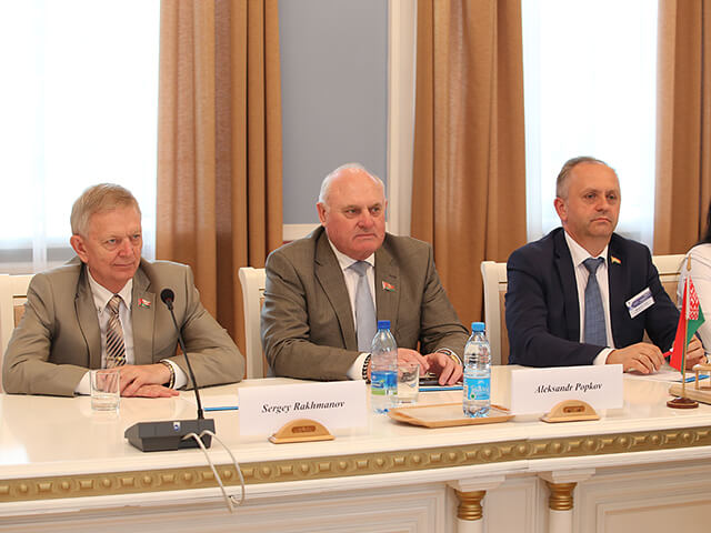 Встреча представителей КОРЛИП с председателем Мингорсовета Василием Панасюком