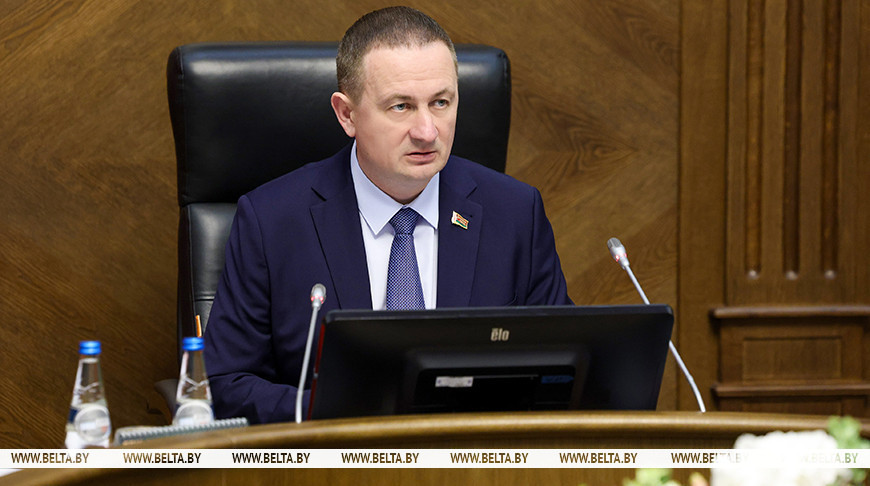 Александр Турчин на заседании организационного комитета по подготовке и проведению заседаний VII ВНС