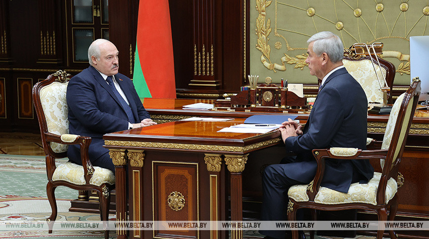 Встреча Президента Беларуси с Председателем Палаты представителей Национального собрания Владимиром Андрейченко