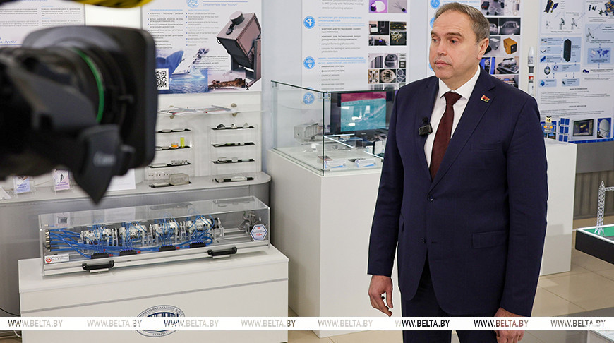 Владимир Караник