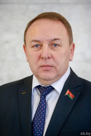 Игорь Мартынов