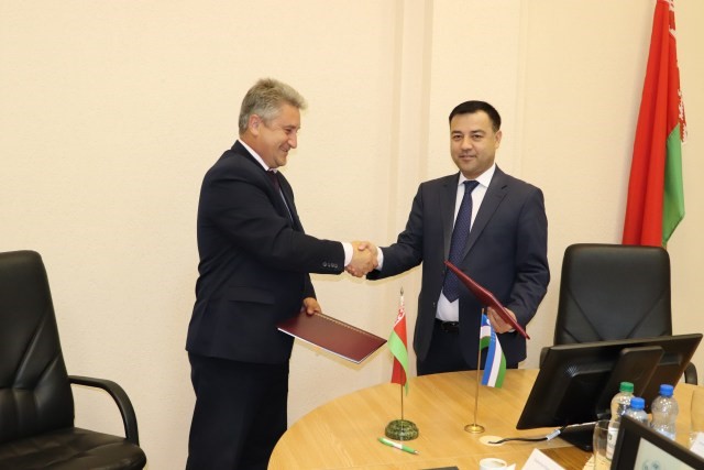 Национальный центр законодательства и правовых исследований посетила делегация Министерства юстиции Республики Узбекистан