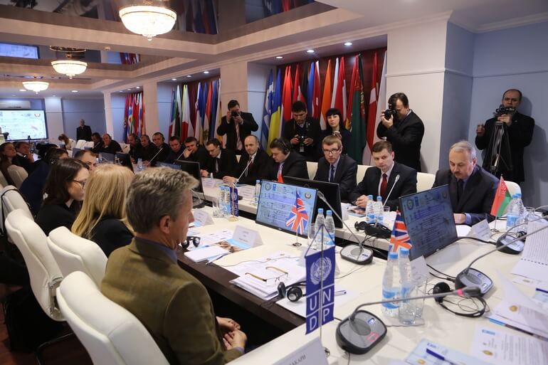 Эксперты из Великобритании делятся опытом по вопросам защиты детей от насилия