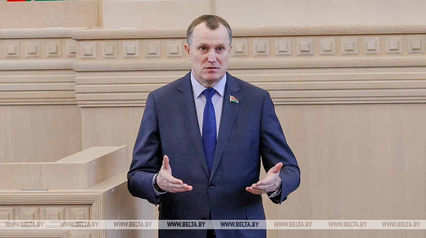 Анатолий Исаченко