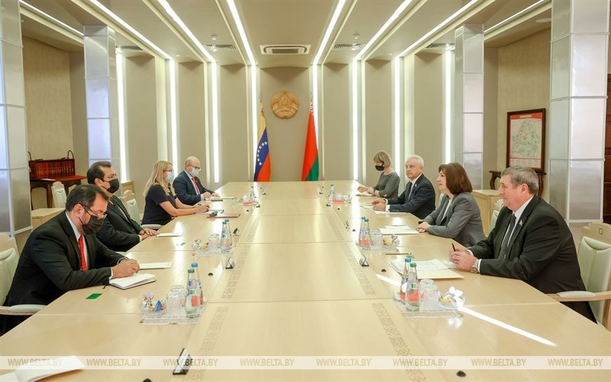 Встреча Натальи Кочановой со специальным посланником президента Венесуэлы Аданом Чавесом Фриасом