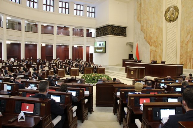 Во время открытия пятой сессии Палаты представителей Национального собрания Республики Беларусь седьмого созыва