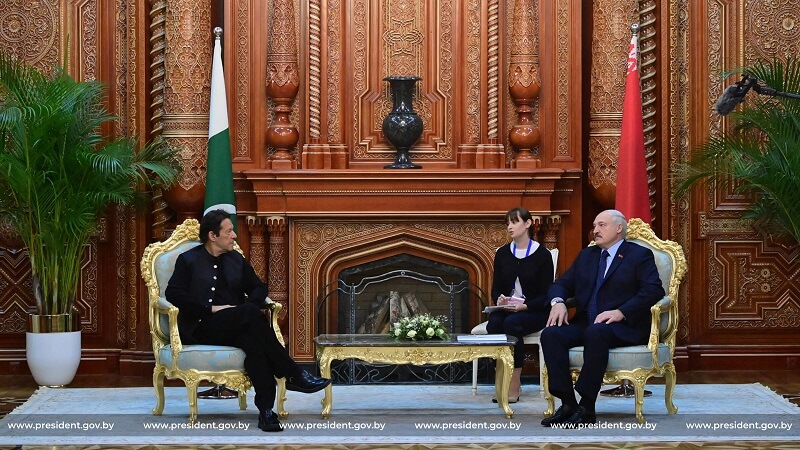 Александр Лукашенко провел встречу с Премьер-министром Пакистана Имраном Ханом 