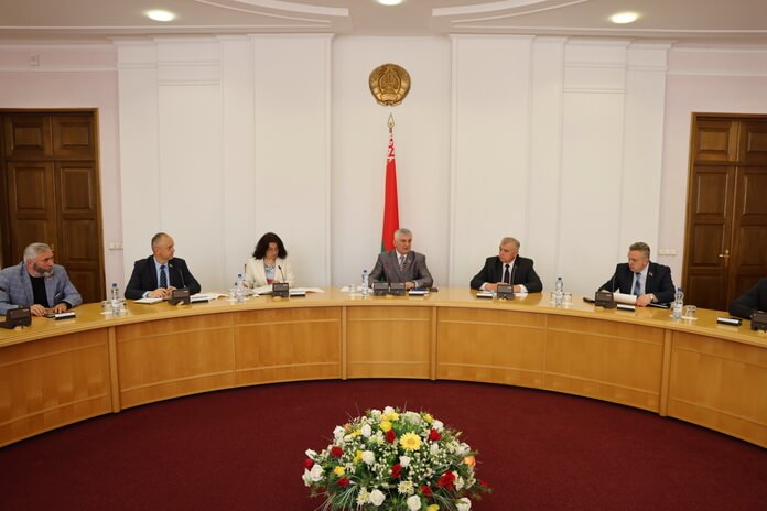 Заседание специальной комиссии по подготовке проекта Закона Республики Беларусь «Об изменении Конституции Республики Беларусь»