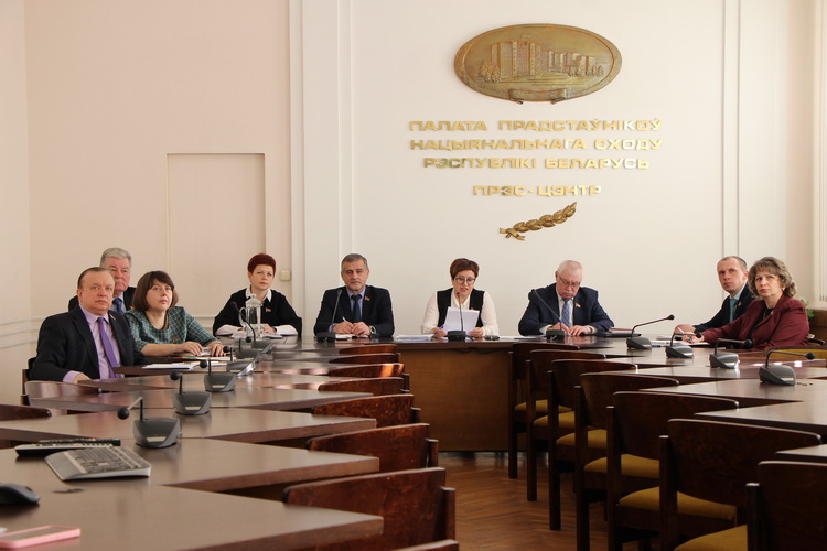 Обсуждение проекта Информационной стратегии по активному долголетию