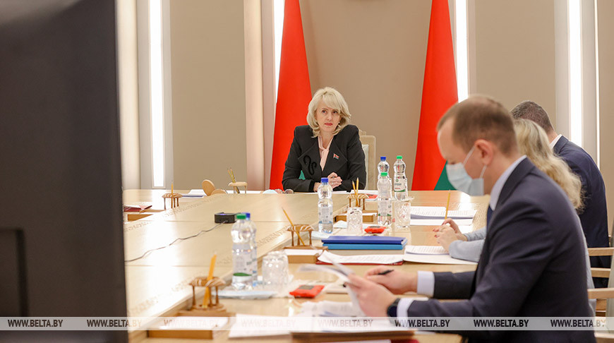 Подходы к формированию бюджета на 2022 год обсудили в Совете Республики