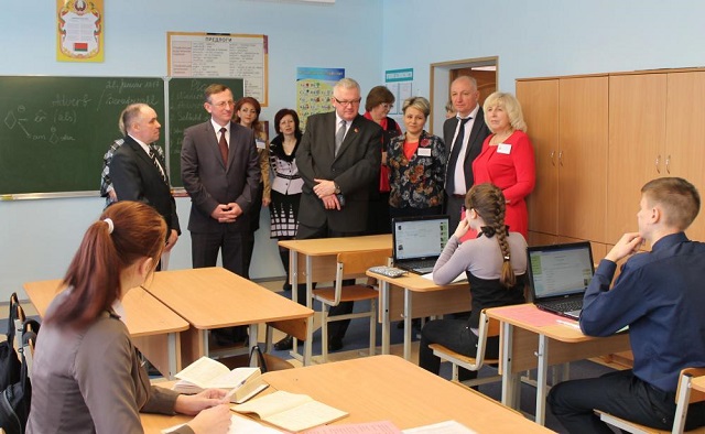 Министр образования Игорь Карпенко посетил с трехдневным рабочим визитом Брестчину