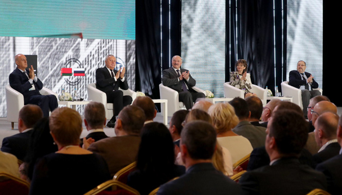 Александр Лукашенко на открытии XIX Всемирного конгресса русской прессы