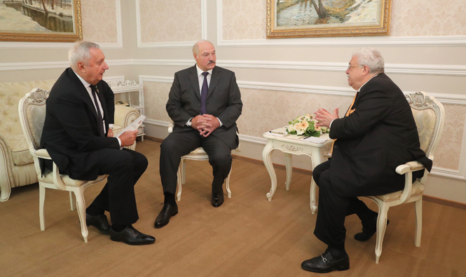 Александр Лукашенко на открытии XIX Всемирного конгресса русской прессы