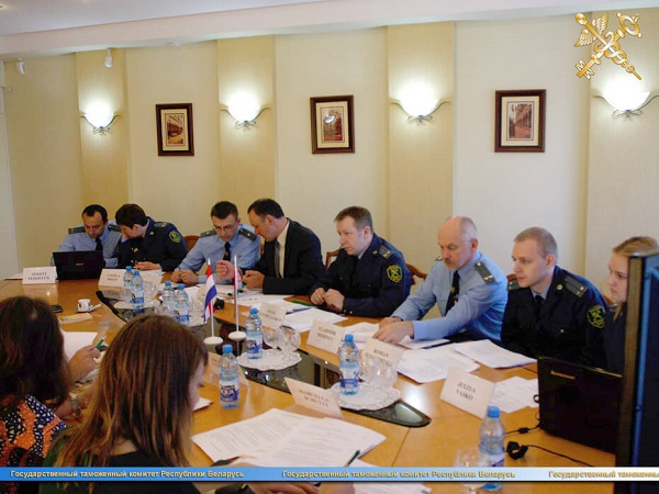 В Государственном таможенном комитете прошла встреча с экспертами Министерства финансов и Таможенной Администрации Королевства Нидерландов