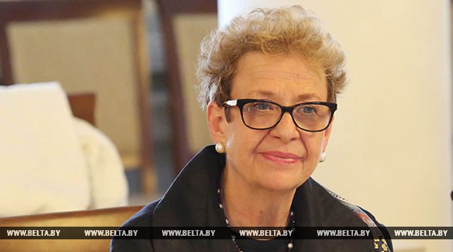 Андреа Викторин