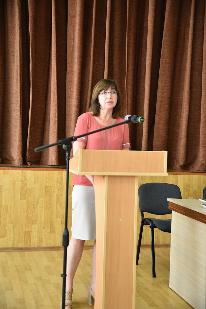 Лариса Дорогова